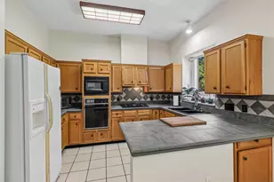12513 Hunters Chase Dr, Austin, TX 78729 - Photo 12