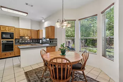 12513 Hunters Chase Drive, Austin, TX 78729 - Photo 10