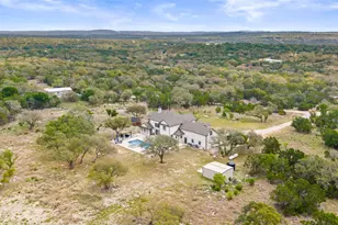 889 Brock Hollow Dr, Johnson City, TX 78636 - Photo 38