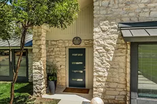 1923 Cypress Point W, Austin, TX 78746 - Photo 4