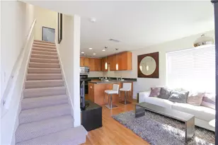 711 W 32nd St, Austin, TX 78705 - Photo 2