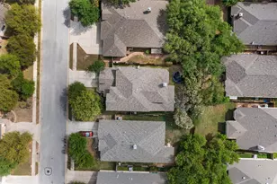 144 Copper Lake Ln, Georgetown, TX 78628 - Photo 34