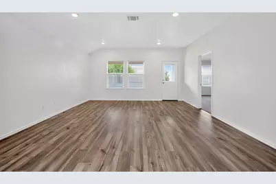 596 Wyatt Way, Jarrell, TX 76537 - Photo 6