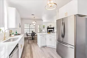 201 Timpanagos Dr, Lakeway, TX 78734 - Photo 12