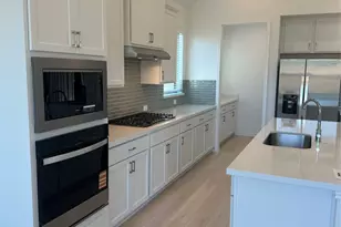 340 Ridgewell Loop, Georgetown, TX 78633 - Photo 6