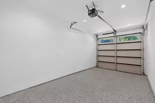 1708 Canterbury St, Austin, TX 78702 - Photo 38