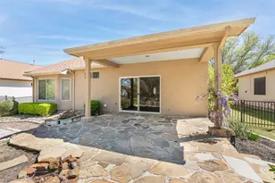 516 Texas Dr, Georgetown, TX 78633 - Photo 2