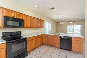 516 Texas Dr, Georgetown, TX 78633 - Photo 8