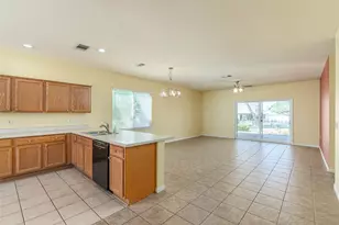 516 Texas Dr, Georgetown, TX 78633 - Photo 10