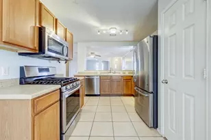 13016 Date Palm Trail, Elgin, TX 78621 - Photo 4