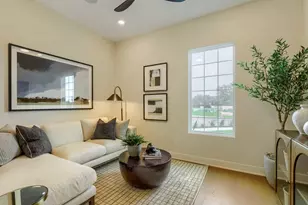 336 Ridgeway Ln, Georgetown, TX 78628 - Photo 2