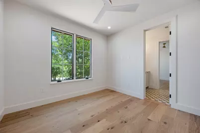 2114 W 11th Street, Austin, TX 78703 - Photo 32