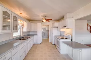 829 State Hwy 21 Hwy W, Cedar Creek, TX 78612 - Photo 18