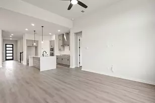 10732 Worth Ln, Manor, TX 78653 - Photo 14