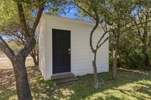 17506 Deer Creek Skyview, Dripping Springs, TX 78620 - Photo 32