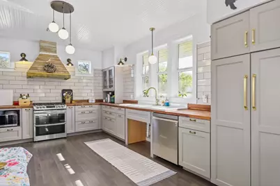 684 Stoneleigh Road, Center Point, TX 78010 - Photo 12