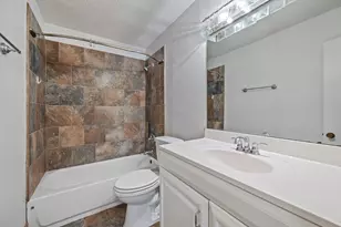 303 Irma Dr, Austin, TX 78752 - Photo 18