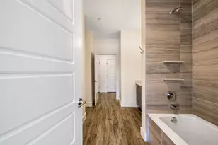 6444 Burnet Rd, Austin, TX 78757 - Photo 16