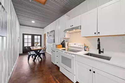 406 Cross Mountain Drive, Fredericksburg, TX 78624 - Photo 10