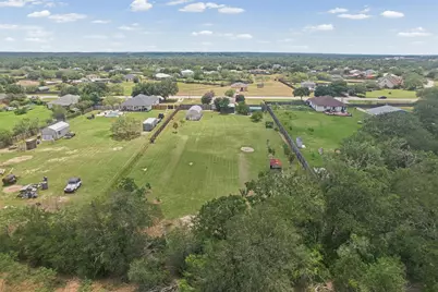 137 Hay Meadow Road, Cedar Creek, TX 78612 - Photo 28