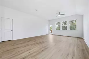 20308 Boggy Ford Rd, Lago Vista, TX 78645 - Photo 12