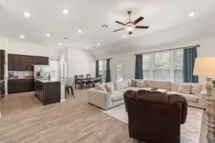 232 Silver Pass, Kyle, TX 78640 - Photo 14