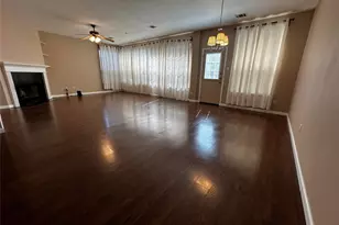 1041 Disraeli Cir, Pflugerville, TX 78660 - Photo 12