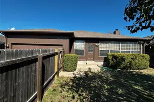 1041 Disraeli Cir, Pflugerville, TX 78660 - Photo 4