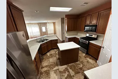 1041 Disraeli Circle, Pflugerville, TX 78660 - Photo 8