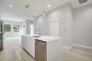 2108 Tillery St, Austin, TX 78723 - Photo 14