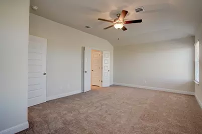 137 Goldfinch Drive, San Marcos, TX 78666 - Photo 8