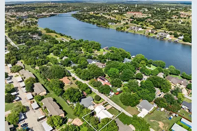 1010 Louise Street, Marble Falls, TX 78654 - Photo 30
