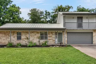 1010 Louise St, Marble Falls, TX 78654 - Photo 1