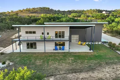 370 Gray Wolf, Blanco, TX 78606 - Photo 2