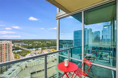 300 Bowie Street, Austin, TX 78703 - Photo 10
