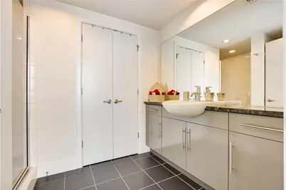 300 Bowie Street, Austin, TX 78703 - Photo 14