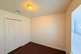 124 Estate Cove, Hutto, TX 78634 - Photo 20