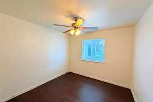 124 Estate Cove, Hutto, TX 78634 - Photo 22