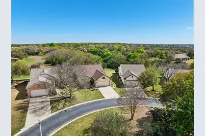 213 Crockett Loop, Georgetown, TX 78633 - Photo 2