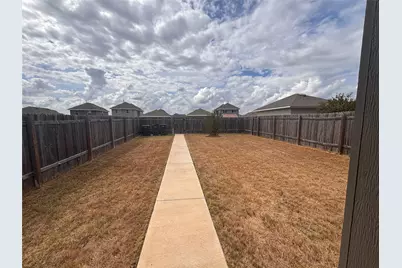 2916 Brand Iron Drive, San Marcos, TX 78666 - Photo 26