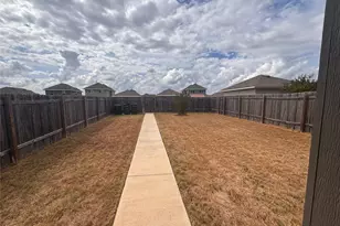 2916 Brand Iron Dr, San Marcos, TX 78666 - Photo 26