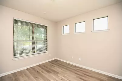 621 Hot Spring Valley, Buda, TX 78610 - Photo 2