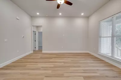 116 Pine Point Cove, Elgin, TX 78621 - Photo 6