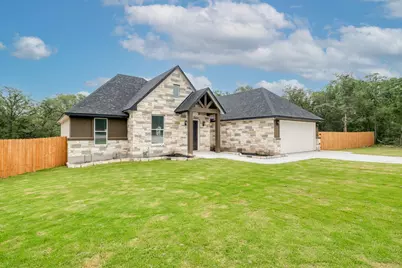 116 Pine Point Cove, Elgin, TX 78621 - Photo 2