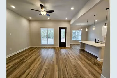 116 Pine Point Cove, Elgin, TX 78621 - Photo 4