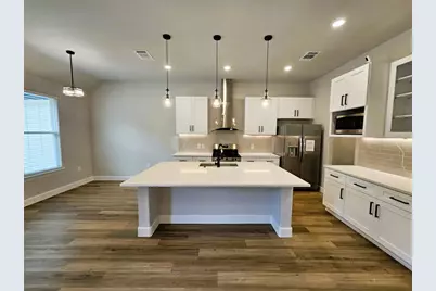 116 Pine Point Cove, Elgin, TX 78621 - Photo 4