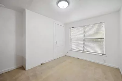2404 E 14th Street, Austin, TX 78702 - Photo 8