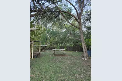 311 Barton Meadow Drive, Dripping Springs, TX 78620 - Photo 16