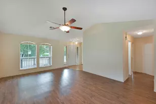 1509 Colorado Bend Dr, Cedar Park, TX 78613 - Photo 4