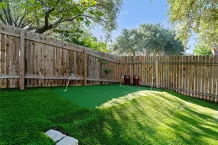 3101 Persimmon Valley Trail, Austin, TX 78732 - Photo 36
